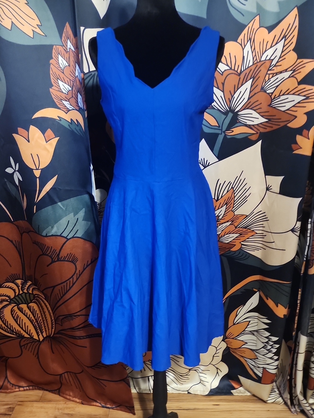 Sleeveless Royal Blue V-Neck Mini Dress